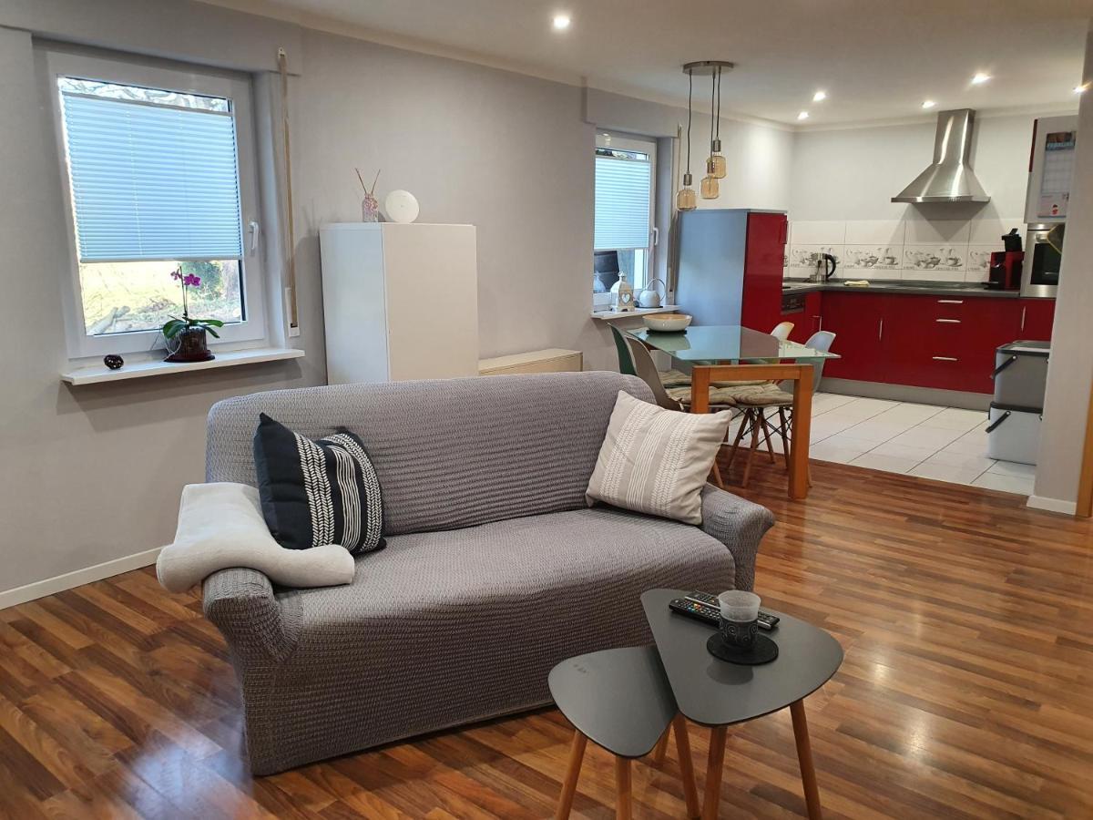 Ferienwohnung Haiber - Remseck Remseck am Neckar Esterno foto